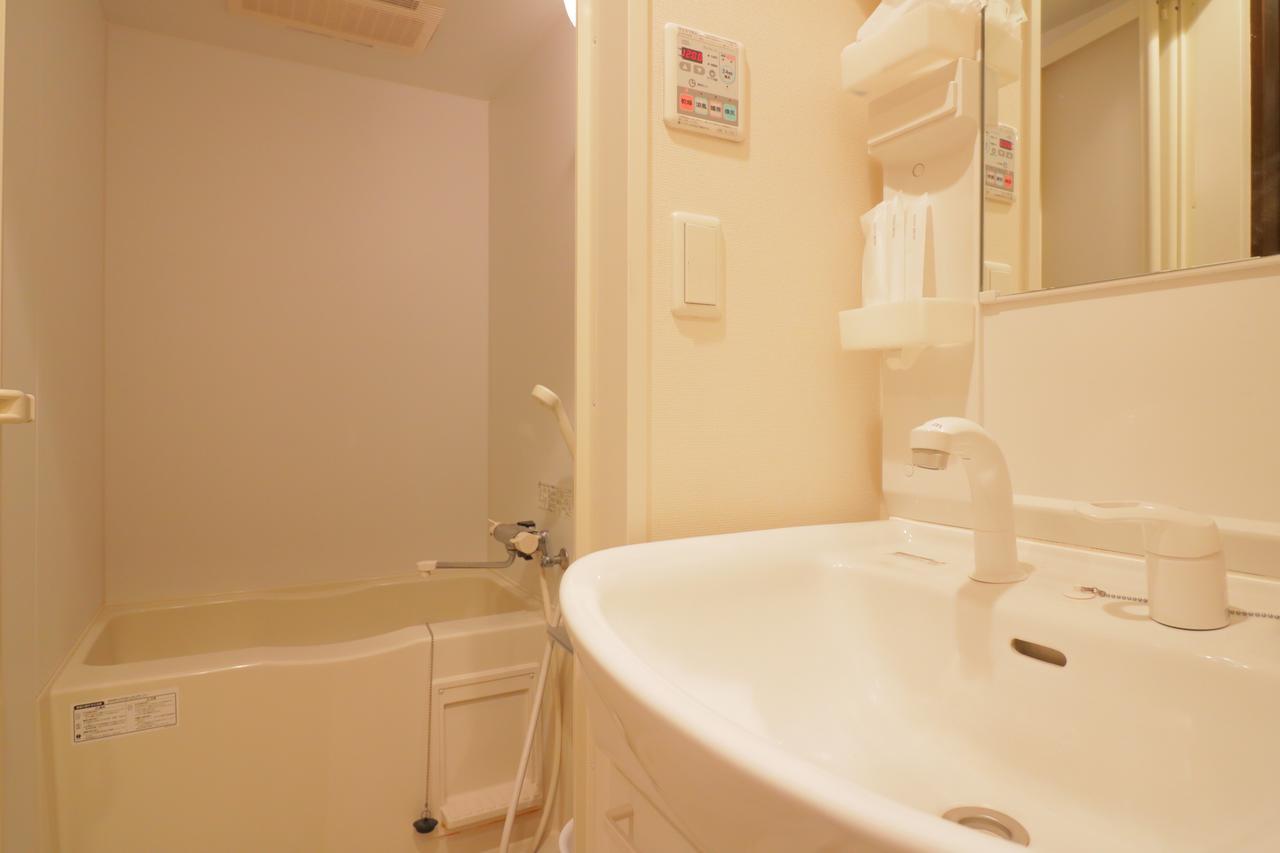 Hg Cozy Hotel No 38 通天閣前 Osaka Exteriör bild
